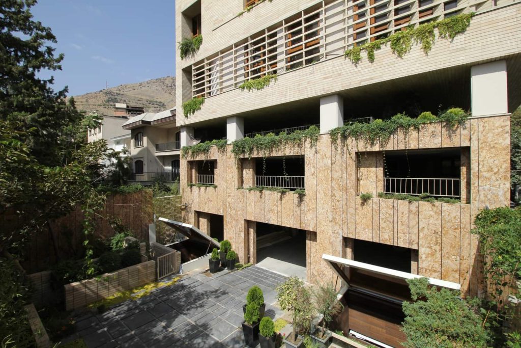 طراحی نمای سبز در خانه سبز